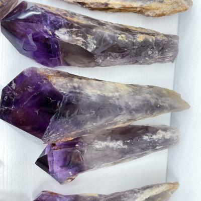 China Amethyst Rough Crystal Cluster Quartz Wand Trick Point Amethyst Large Gemstone Crystals Healing Natural Raw Stone Crystal Stones Points for sale