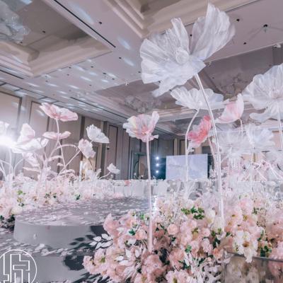 China Large Giant White Rose Flowers Wedding Stage Decoration Artificial Silk Durable Tall With Stand for sale