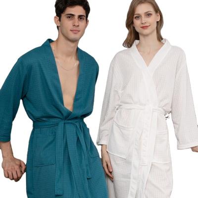 China High Quality QUICK DRY Polyester Hotel Bathrobe For Couples Low Price Spa Long Robes Waffle Robe For Men And Women for sale