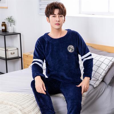 China QUICK DRY winter cozy embroidered 100% polyester family set pajamas for men for sale