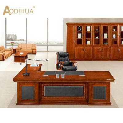 China Executive Wooden L Desk/Office Furniture Extendable Walnut Desk Table for sale