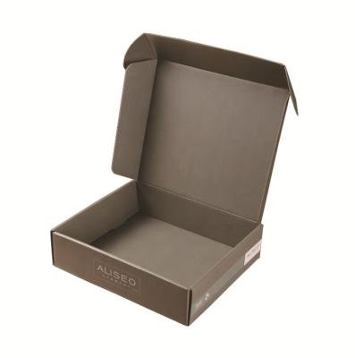 China Recyclable Custom Recycled Folding Cardboard Corrugated Brown Kraft Paper Boxes for sale