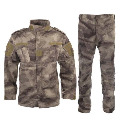 China Anti-wrinkle woodland camouflage combat uniform uniform for sale