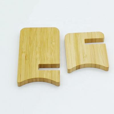 China 2022 Fashion Design Mobile Phone Bamboo Wireless Charger Mobile Phone Stand 2 in 1 for sale