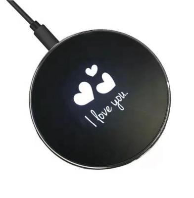 China 2022 Mobile Phone Gift Business Light Up Logo Micro USB Charger 10W Mobile Phone Wireless Fast Charging Charger for sale