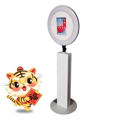 China 2022 Cheap Portable Selfie Booth Wedding Selfie Mirror Booth Ipad Photobooth Machine Mirror Magic Photo Booth For Sale 360 ​​Photo Booth for sale