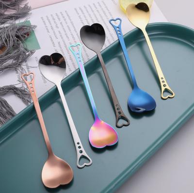 China Viable Color Tea Spoon Teaspoons Love Heart Shape Unique Cute Spoon Stainless Steel Teaspoons for sale