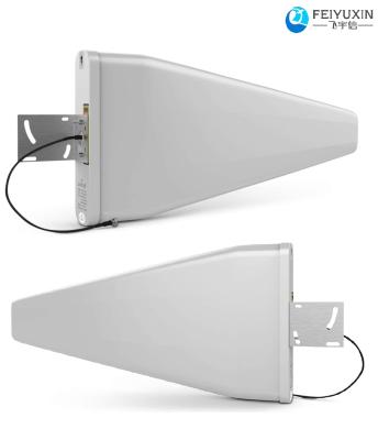 China Outdoor Panel High Gain Antenna 2G 3G 4G LTE Wi-Fi Directional Vertical Polarization for sale