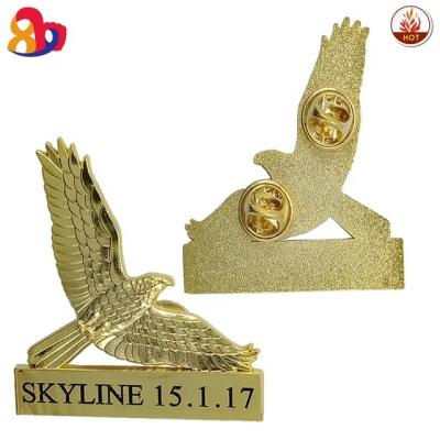 China China Custom Metal Embossed 3D Mini Golden Eagle Bird Lapel Pin Badge for sale