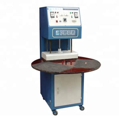 China CLOTHING 3 Molds Plastic Blister Packaging Machine for sale