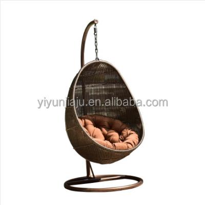 China High quality super comfortable hot sale PE handcraft indoor/outdoor PE rattan swing chair for sale