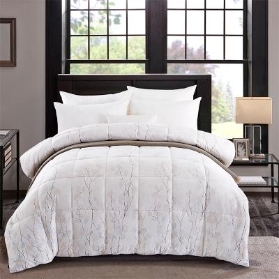 China King Size Quilted Microfiber Comforter Winter Comforter Home Comfort Duvet Insert for sale