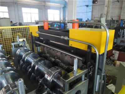 China 22KW Trapezoidal Profile Roof Panel Roll Forming Machine PLC Control in Yellow for sale