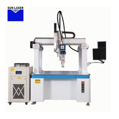 China 2000w Fiber Laser Welding Machine For Lithium Ion Batteries Square Core Welding for sale