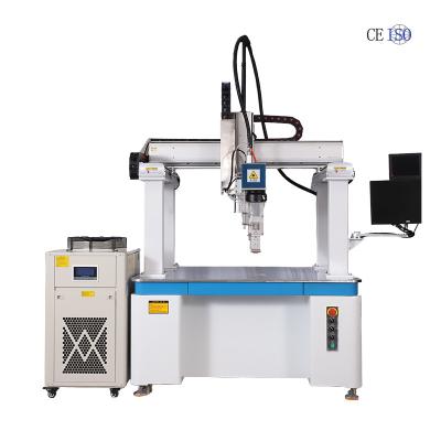 Chine Machine de soudage laser à batterie au lithium prismatique de 3000 W pour feuille d'aluminium et électrode Demandes d'électricité 380V / 15Hz à vendre