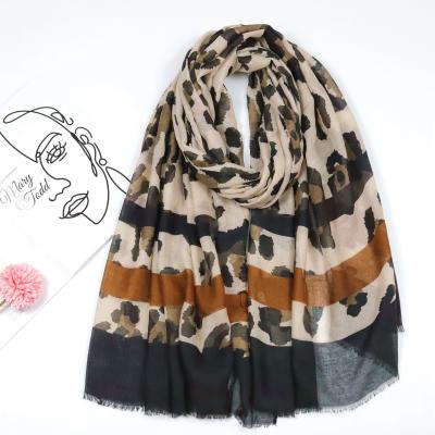 China Classic Soft Smooth Feeling Khaki Leopard Printed Comfortable Scarf Women Cotton Shawl Fashion Neckscarf Multi-use Decoration Voile Instant Hijabs for sale