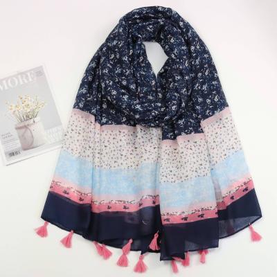 China Soft Smooth Feeling Squishy Shawl Manufacturer Floral Printed Tassel Soft Korean Style Cotton Scarf Multi-Use Decoration Muslim Hijabs for sale