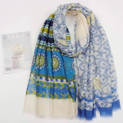 China Floral Combo Print Squishy Shawl Soft Feel Soft Korean Cotton Scarf Designer Style Multi-Use Decoration Muslim Hijabs for sale