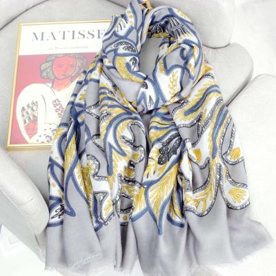 China Retro Designer Floral Printed Shaw Style Fashion Women NeckScarf Gold Foil Printed Soft Feeling Scarf for sale