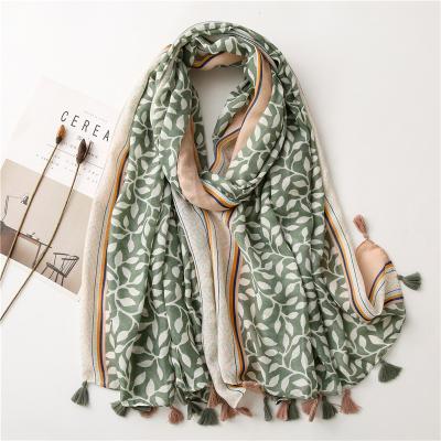 China 2021 Spring Soft Summer Fashion Feeling Green Flower Printed Shawl Scarf Women Cotton Tassel Scarf for sale