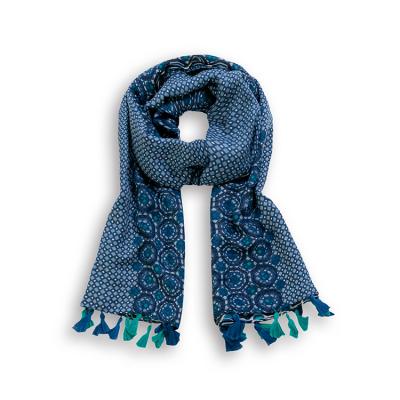 China Wholesale Hot Selling Blue Checked Tassel Style Scarf Soft Soft Retro Women's Style Scarf for sale