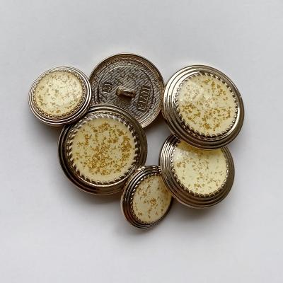 China Sustainable Women's fashion buttons/latest resin shell buttons  metal handle  shank  buttons for sale