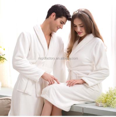 China Breathable Adults Unisex Age And Gender Grade Micro Fleece Robe , Coral Fleece Bathrobe for sale