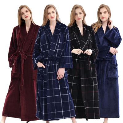 China Breathable European and American couples bathrobe flannel fleece plaid printing winter ladies nightgown for sale