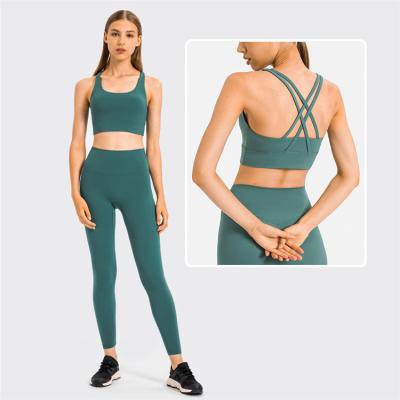 China Breathable High Stretchy Exercise Running Workout Teams Fitness Sports Suits Women Yoga Two Piece Set for sale