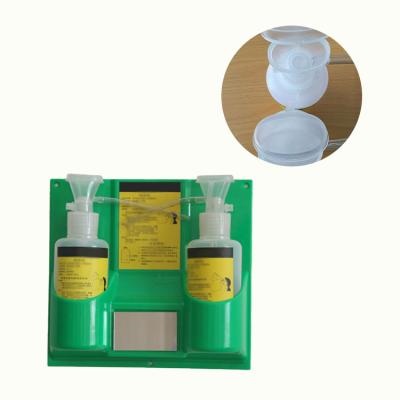 China Wall Mountable Emergency Eye Wash Station Compact Eyewash kit Double 500ml Eyewash Replacement Bottle for sale