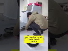 Oem Automatic Ride On Floor Scrubber Cleaner Machine For Supermarket