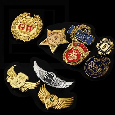 China China Custom Design Logo Airline Pilot Wings School Emblem Medal Sheriff Metal Badge Honor Badges for sale