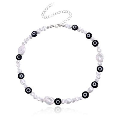 China Hiphop Factory Wholesale Silver Color Natural Pearl Jewelry Irregular Clavicle Choker Chain Around Evil Eye Pending Necklace for sale