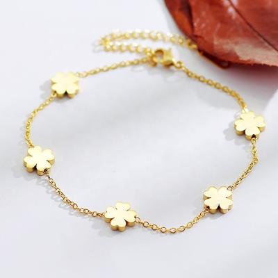 China 2021 Wholesale QIANZUYIN FASHION Jewelry Clover Bracelet Earrings Necklace Set Jewelry Women Necklace Stainless Steel Steel Jewelry Set for sale