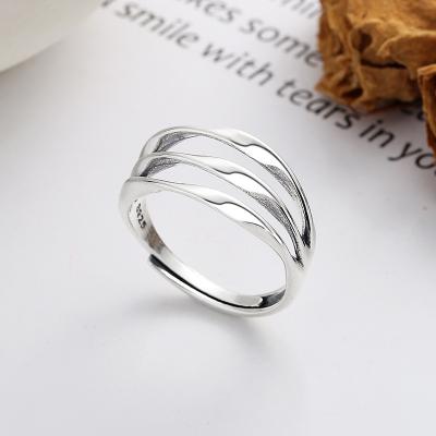 China S925 Sterling Silver Wave Twisted Fashion Personality Ring S925 Sterling Silver Geometric Minimalist Design for sale