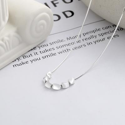 China S925 Sterling Silver S925 Sterling Silver Korean Edition Small Square Design Simple Twisted Geometric Irregular Necklace for sale