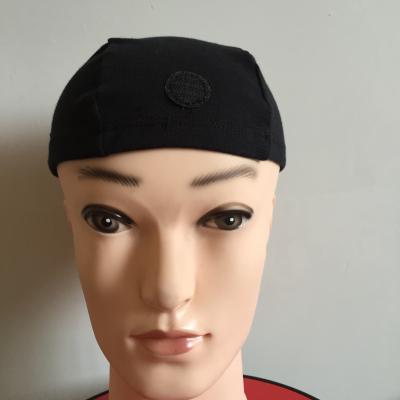 China Black Cotton Polyester Skull Cap Helmet Liner With velcro  Wicked fabrics Beanies for sale