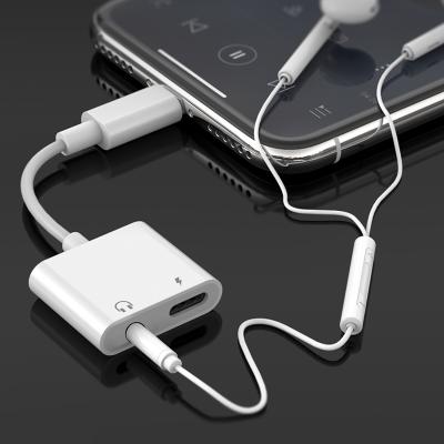 China Cell phone 2 in 1 for dual audio converter plus aux adapter. Splitter Earphone OTG Cable For iPhone X 7 8 Plus Charging for sale