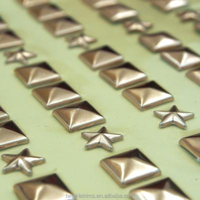 China Wholesale Custom 3D Pyramid Hotfix Studs And Nails Heat Transfers for sale