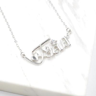 China TRENDY Letter Gold Plated Chunky Choker Women's Clavicle Chain Custom Necklace Pendant for sale