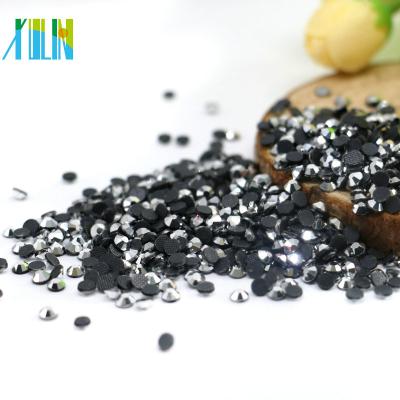 China Wholesale Hot Fix Flatback XULIN Silver DMC Hotfix Rhinestones Rhinestone For Iron On Crystal Design for sale