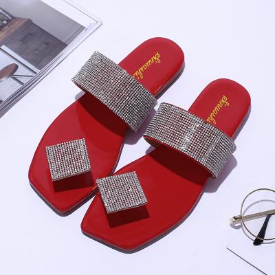 China CUSHIONING Good Quality TPR Sole Slipper For Ladies Flat Fashion Women Sandal Bling Diamond Slides Outdoor Beach Slippers for sale