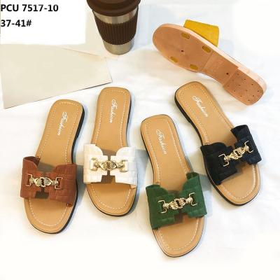 China CUSHIONING Wholesale High Quality Cheap Shoes Flat Slippers Outdoor Summer Women Slippers Slippers For Ladies for sale