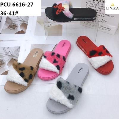 China CUSHIONING fashion sandal slippers for women and ladies servo drive slippers indoor outdoor plush wholesale shoes for sale