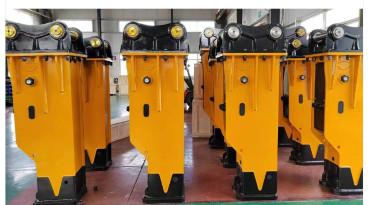 China 28-35 Tons Excavator Box Type Breaker Heavy Duty Excavator Hydraulic Breaker for sale