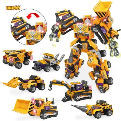 China DIY TOY Free Shipping UKBOO 600PCS 6 in 1 yellow building blocks deformation engineering truck for sale