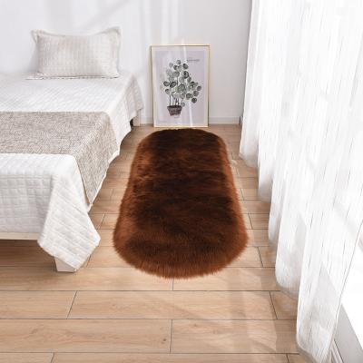 China Reliable and cheap anti-slip comfortable luxury fluffy home decoration faux fur bath blankets home set for sale