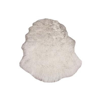 China Washable Household Synthetic Blanket With Soft White Wool Sheepskin Blanket for sale