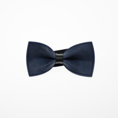 China Unisex Dobby Navy Pre-tied Solid Faux Leather Adjustable Durable Mens Bow Ties Unique Looking Luxury for sale