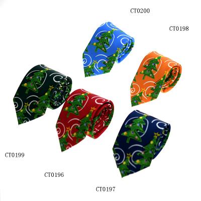 China Well Crafted Microfiber Christmas Tie Ready To Ship 2022 Funny Christmas New Year Collection Holiday Christmas Tree Lights Necktie for sale